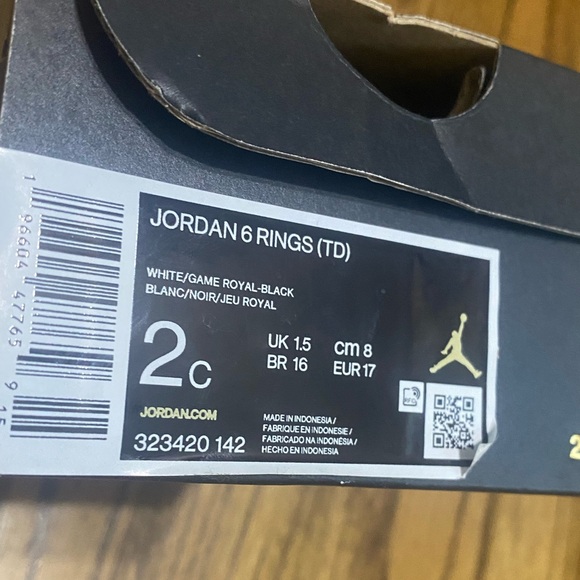 Air Jordan 6 Rings Sneakers - Picture 9 of 9